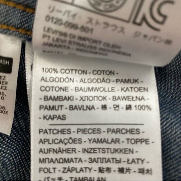 Levi's Blue Denim Shirt with Colorful Patches Size L - Picture 7 of 8